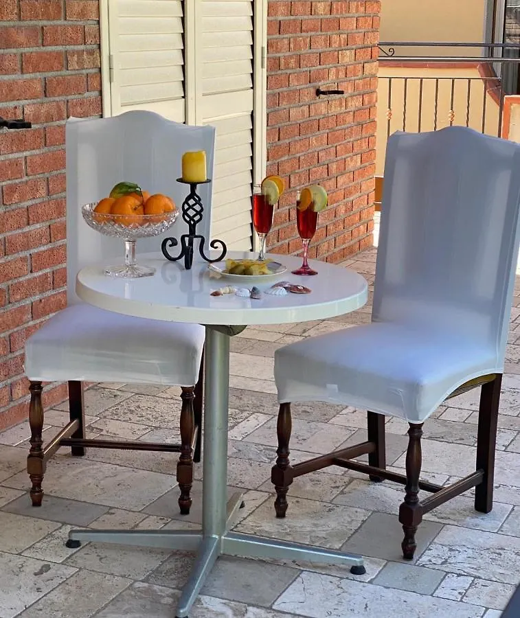 Russohouse Apartment Giardini Naxos Italy