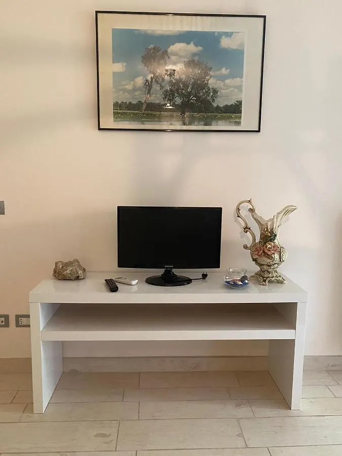 Russohouse Apartment Giardini Naxos